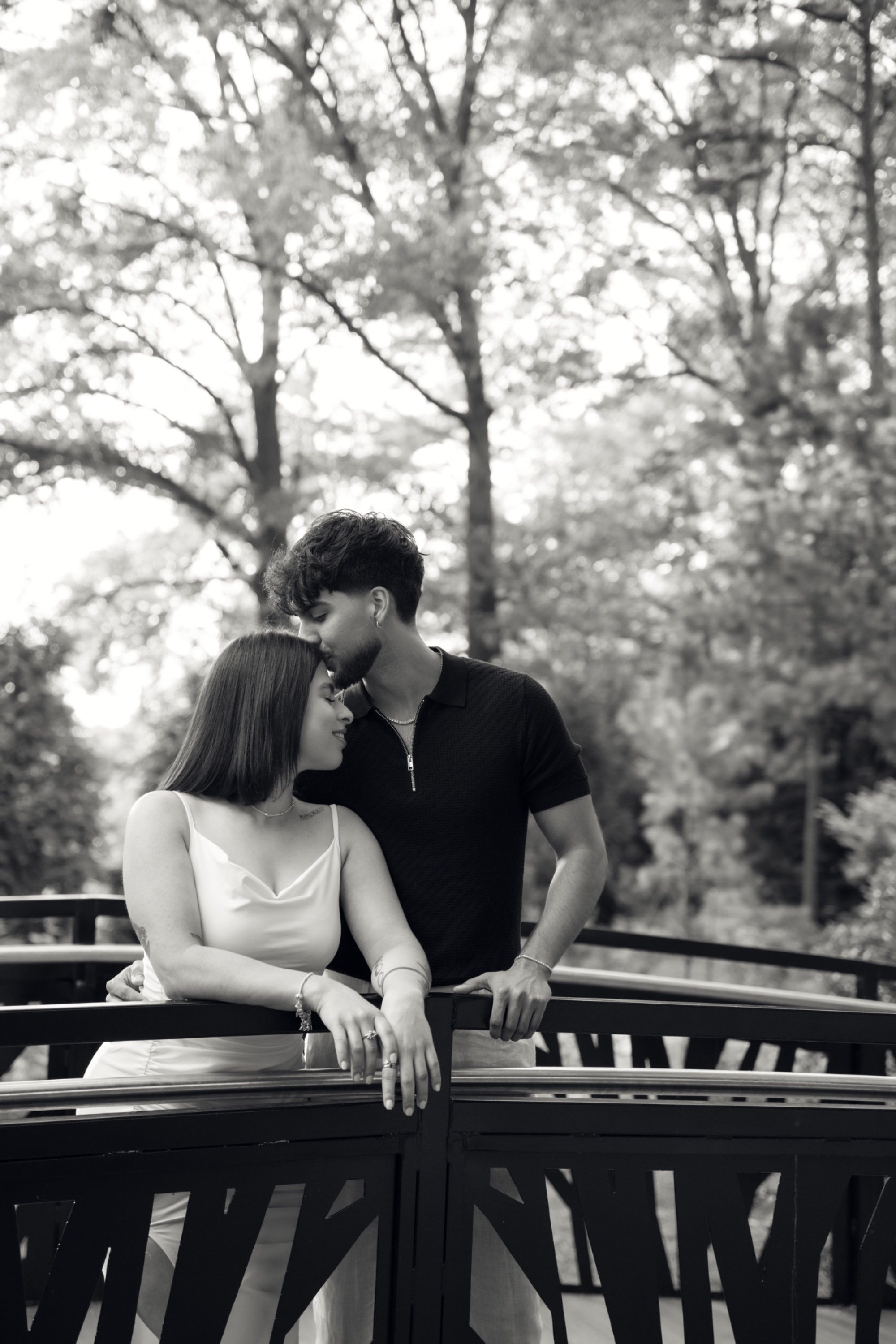 carousel-hero-element image-1